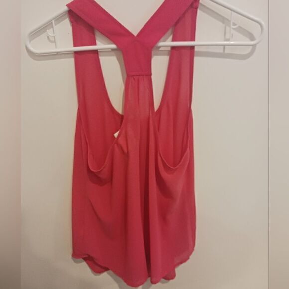 New with tags Style Loft Pink Cropped Tank Top - Picture 4 of 5